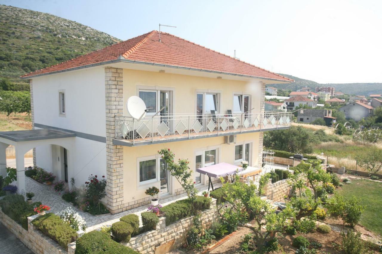 Apartment Era Trogir Exterior photo